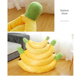 Banana-Shaped Pet bed  for Dogs and Cats with removable cover